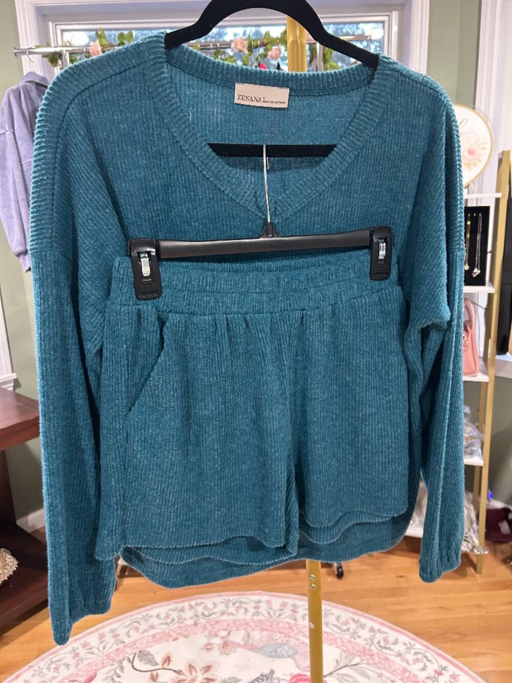 NWT Zenana Brushed Ribbed Hacci V-Neck Tee + Shorts Set Teal
